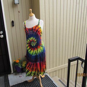 #639  NEW WOMAN'S COLORFUL SUN DRESS BY ROAD SIDE  (L-XL)